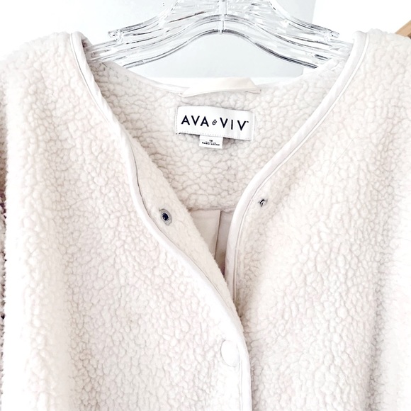 AVA & VIV Sherpa Oversized Cream Coat - Picture 5 of 5